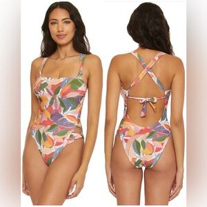 NWT BECCA Bora Bora High Leg One Piece Swimsuit Boho Tropical Print Size Small